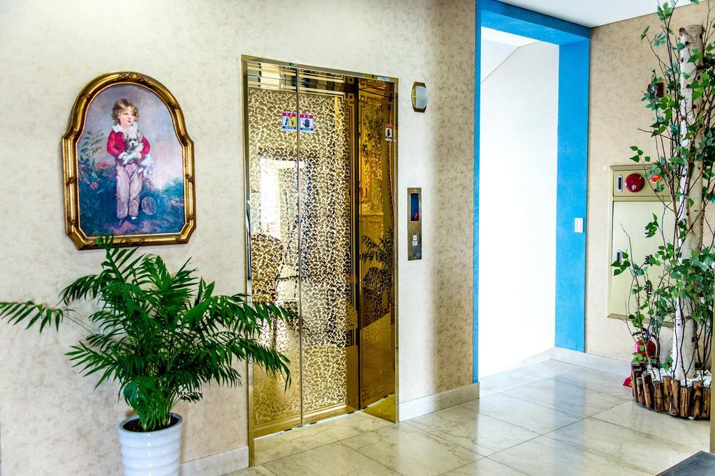 Hotel White House Чеджудо Экстерьер фото