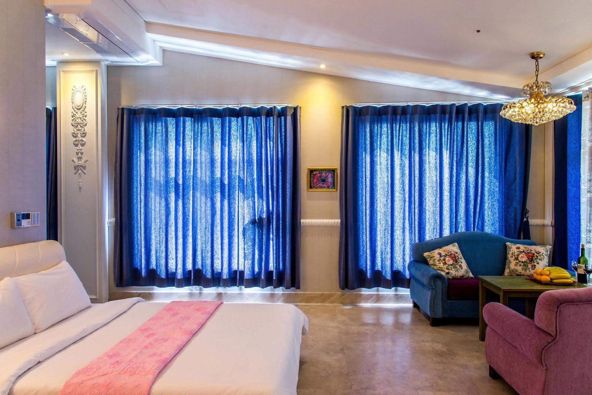 Hotel White House Чеджудо Экстерьер фото